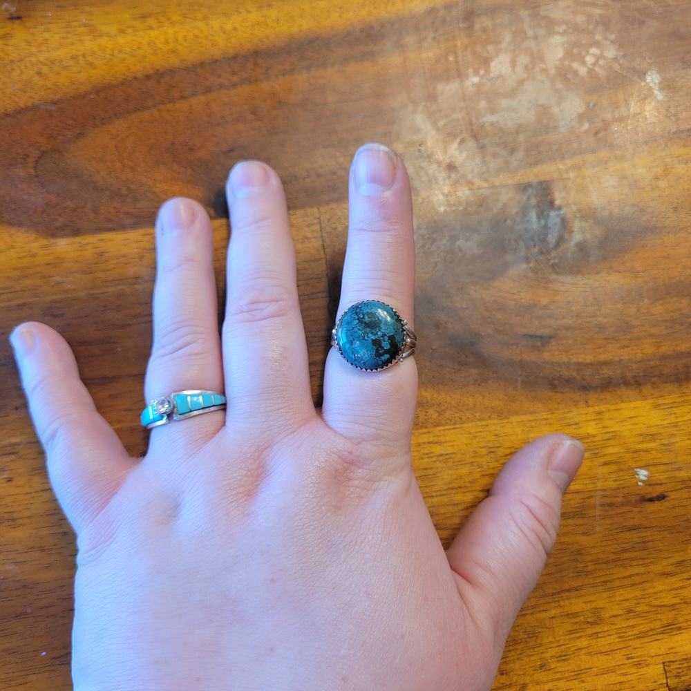 Turquoise Statment Sterling Silver Ring - Picture 4 of 4